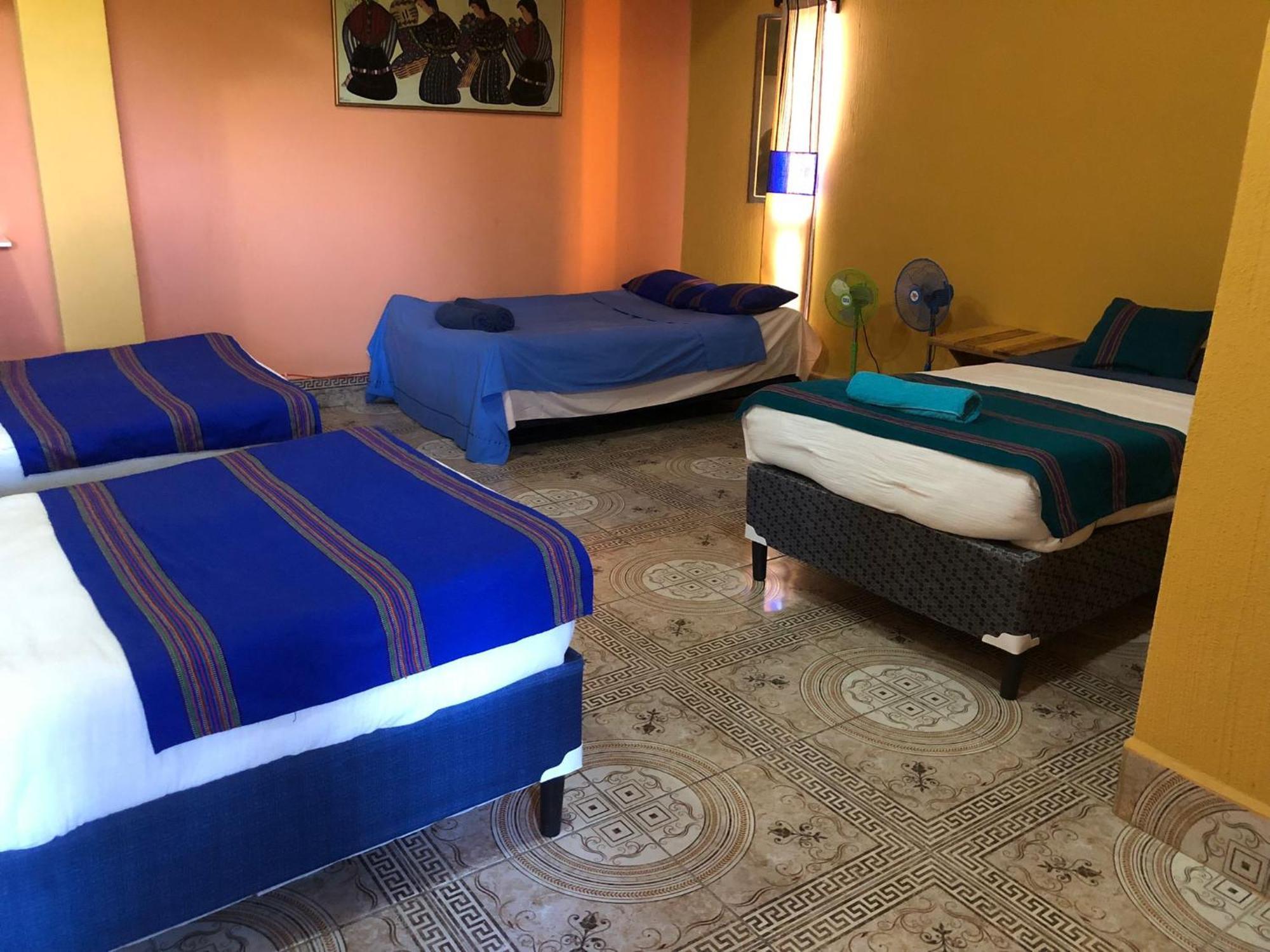 San Benito La Casa Colorada旅舍 外观 照片